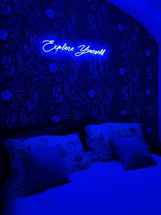 Light Rooms เนเปิลส์ ภายนอก รูปภาพ